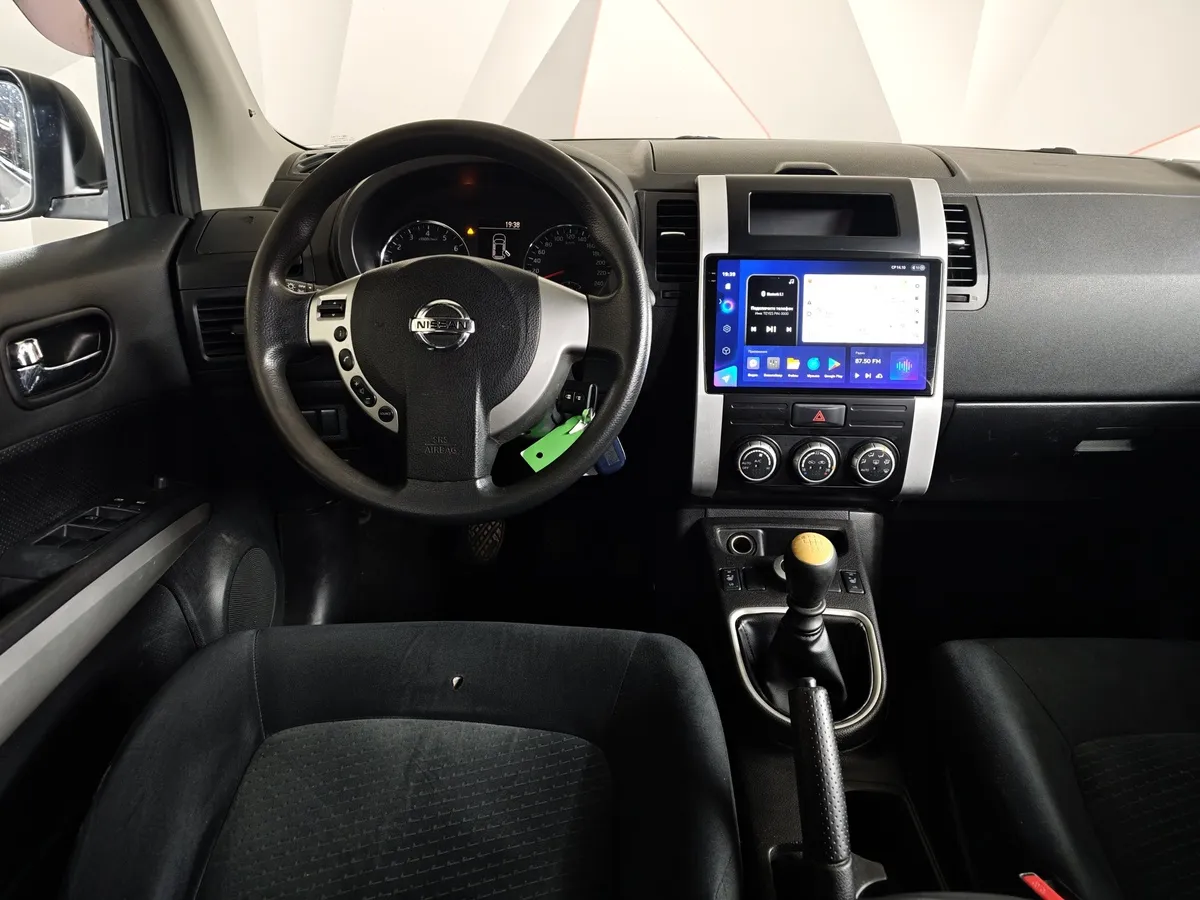 Nissan X-Trail 2.0 MT AWD (141 л.с.) Серебристый в АВИЛОН. Слайд №19