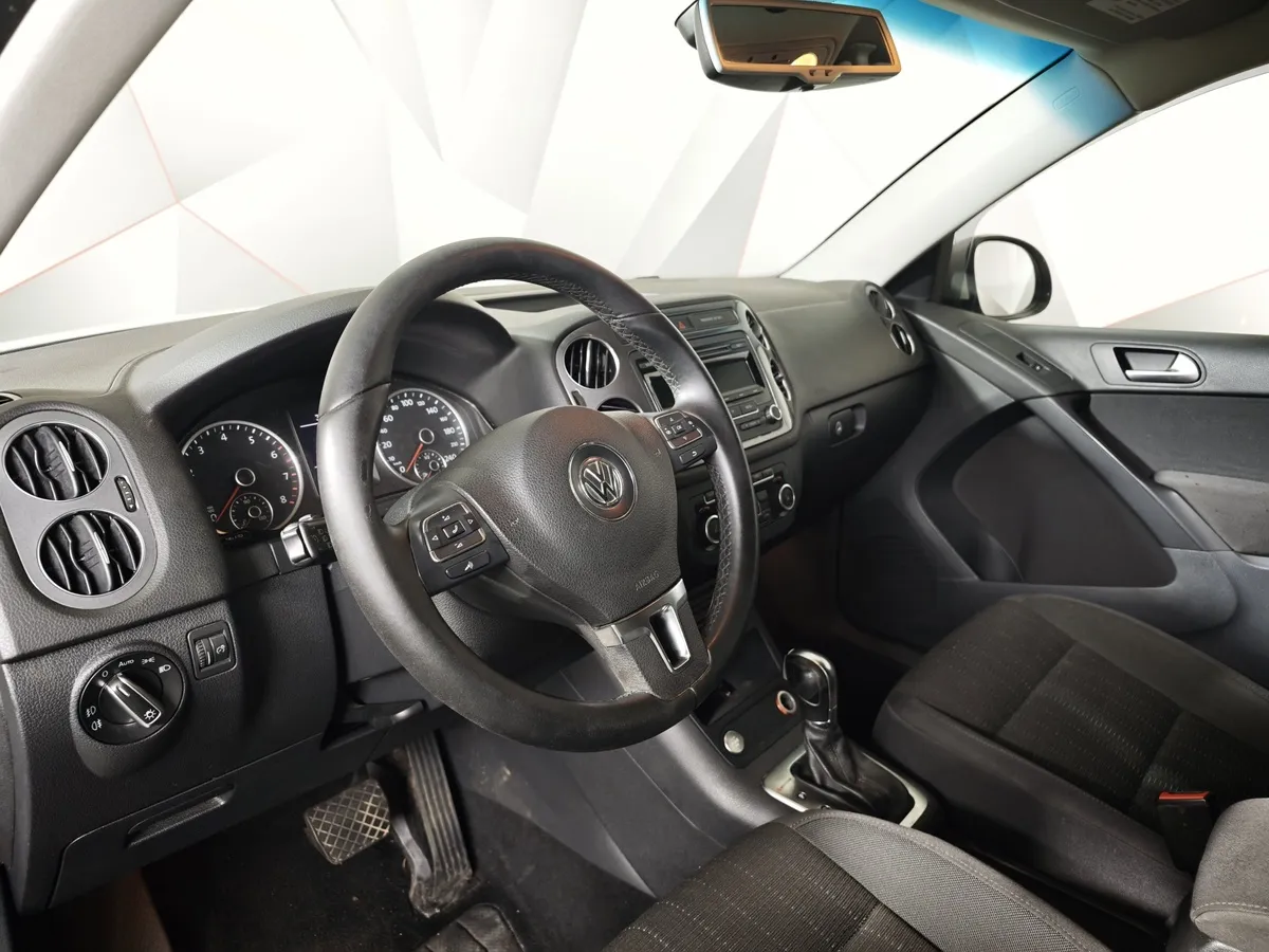Volkswagen Tiguan 1.4 TSI 4Motion AT (150 л.с.) Белый в АВИЛОН. Слайд №18