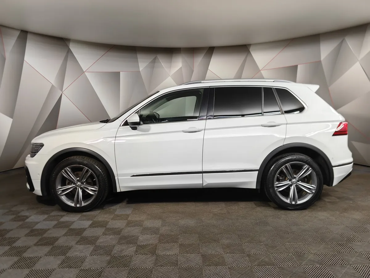 Volkswagen Tiguan 2.0 TDI 4Motion DSG (150 л.с.) Sportline Белый в АВИЛОН. Слайд №5