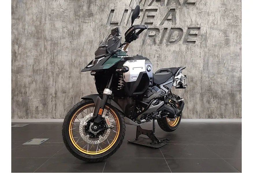 АВИЛОН - BMW Motorrad R 1300 GS Adventure R 1300 GS Adventure 1300 см³ (145) 1300 Зеленый - slide 9244148
