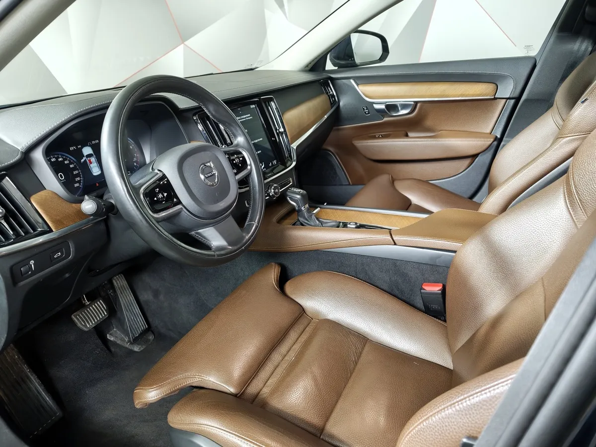 Volvo S90 2.0 T4 Drive-E AT (190 л.с.) Inscription Синий в АВИЛОН. Слайд №19