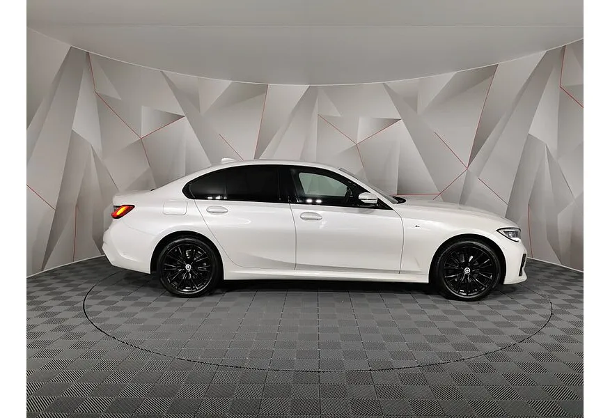 АВИЛОН - BMW 3 серия 320i xDrive (184 л.с.) M Sport Pure Белый - slide 2