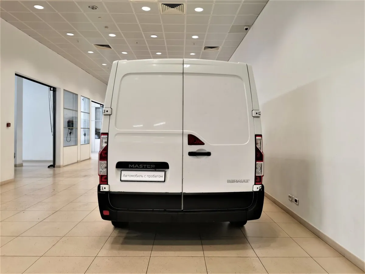 Renault Master 2.3 MT FWD (125 л.с.) Белый в АВИЛОН. Слайд №8
