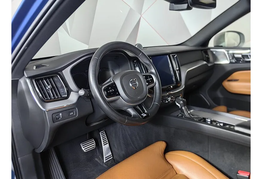 Volvo XC60 2.0 T6 AT AWD (320 л.с.) R-Design Синий в АВИЛОН. Слайд №12