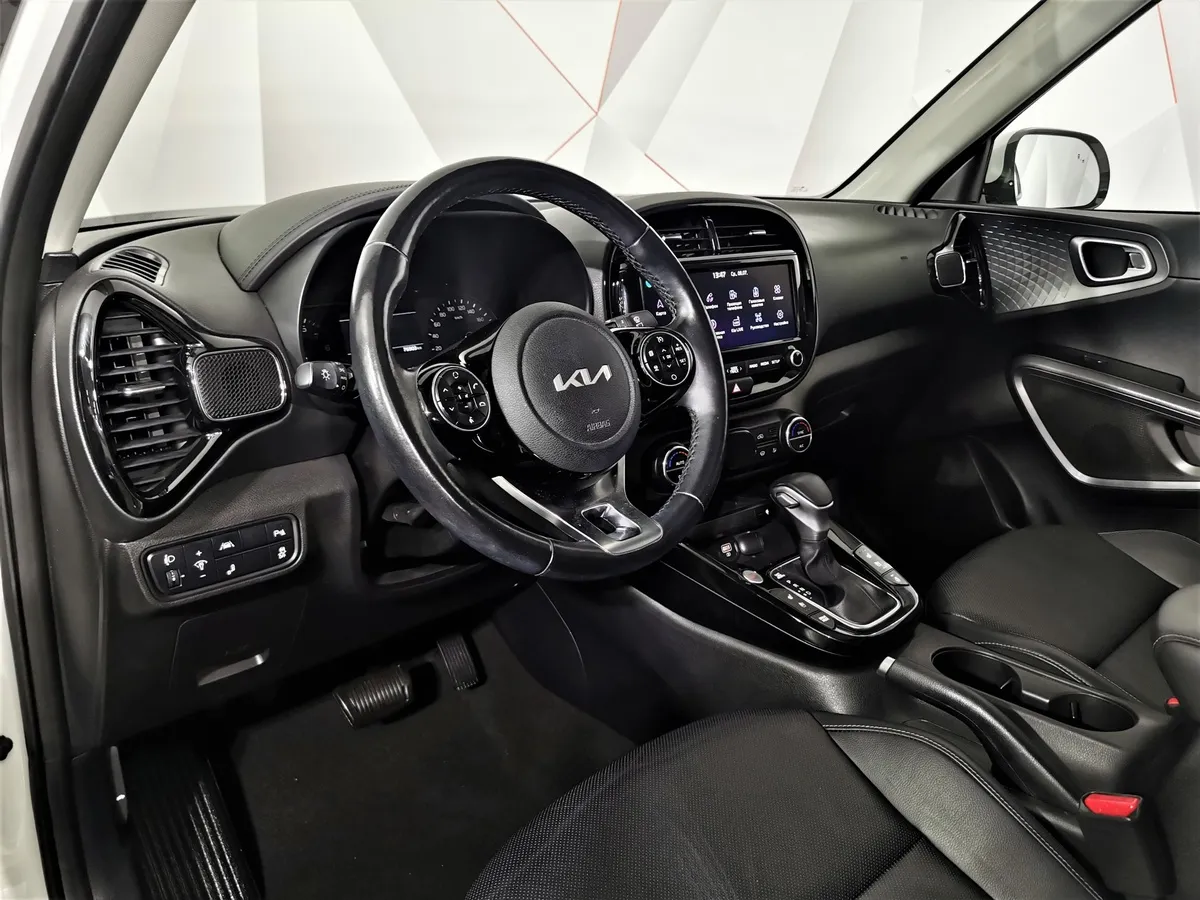 Kia Soul 2.0 MPI AT (150 л.с.) Classic Белый в АВИЛОН. Слайд №18