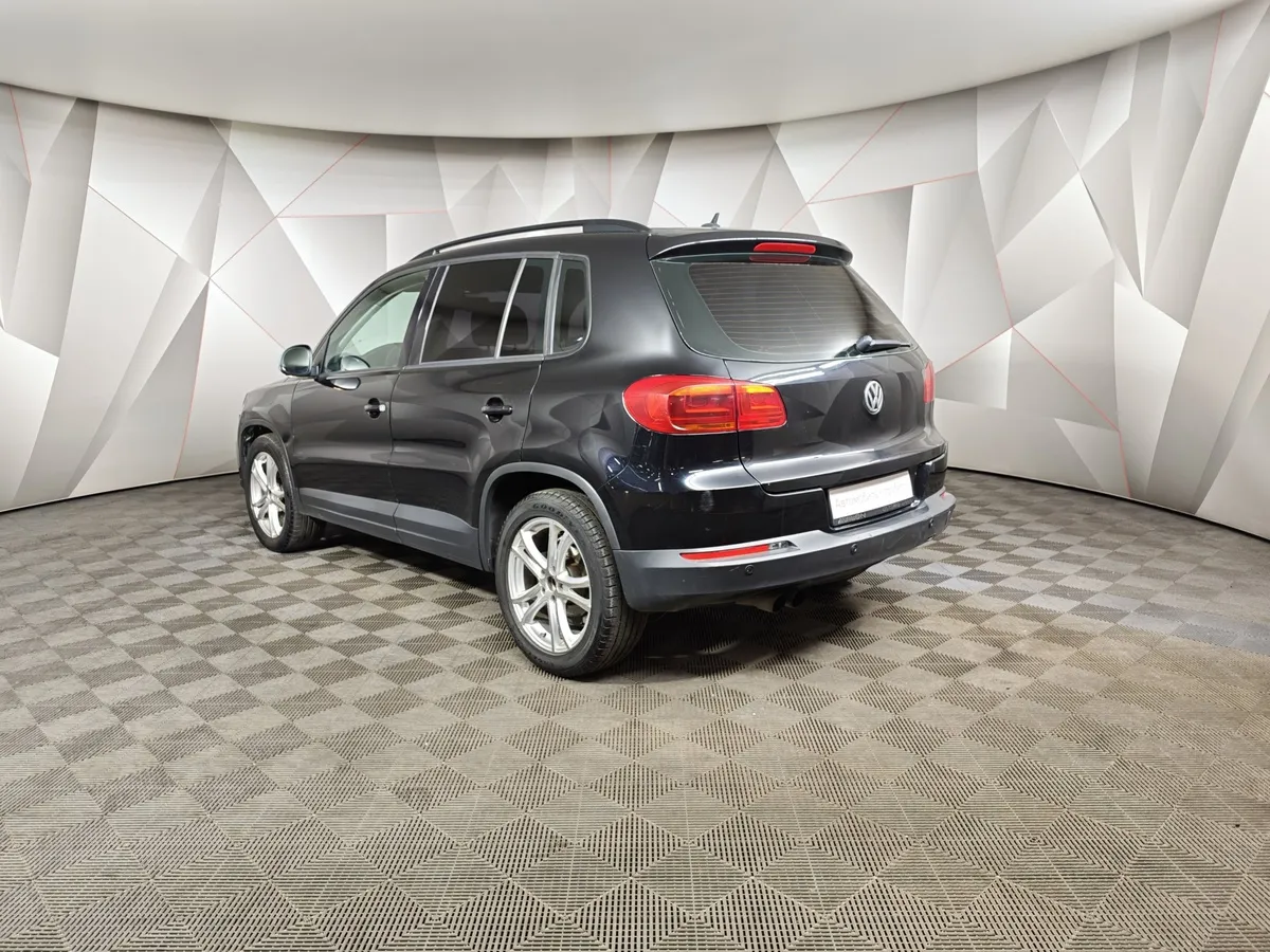 Volkswagen Tiguan 2.0 TDI 4Motion AT (140 л.с.) Track & Field Черный в АВИЛОН. Слайд №4