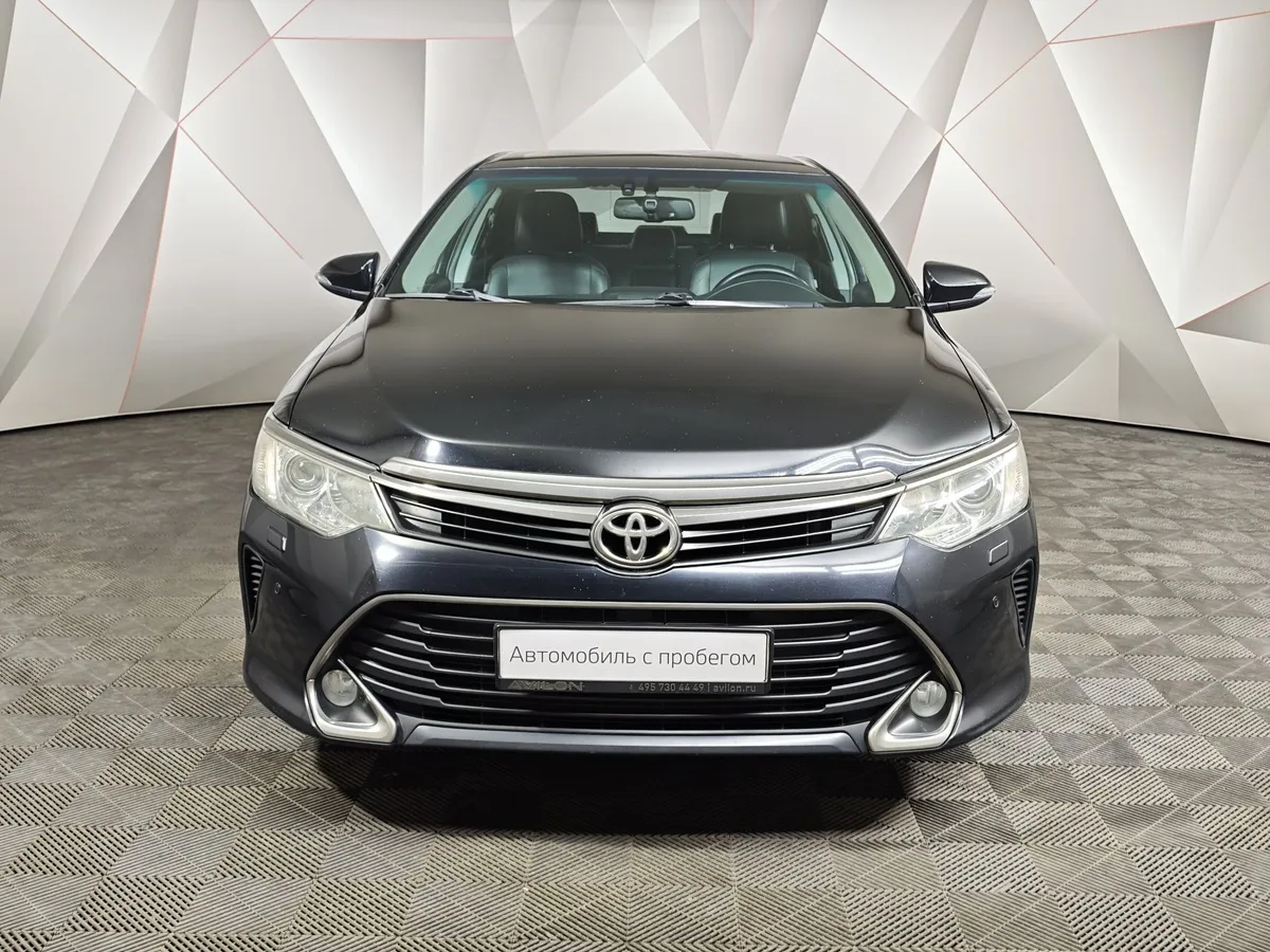 Toyota Camry 2.5 AT (181 л.с.) Черный в АВИЛОН. Слайд №7