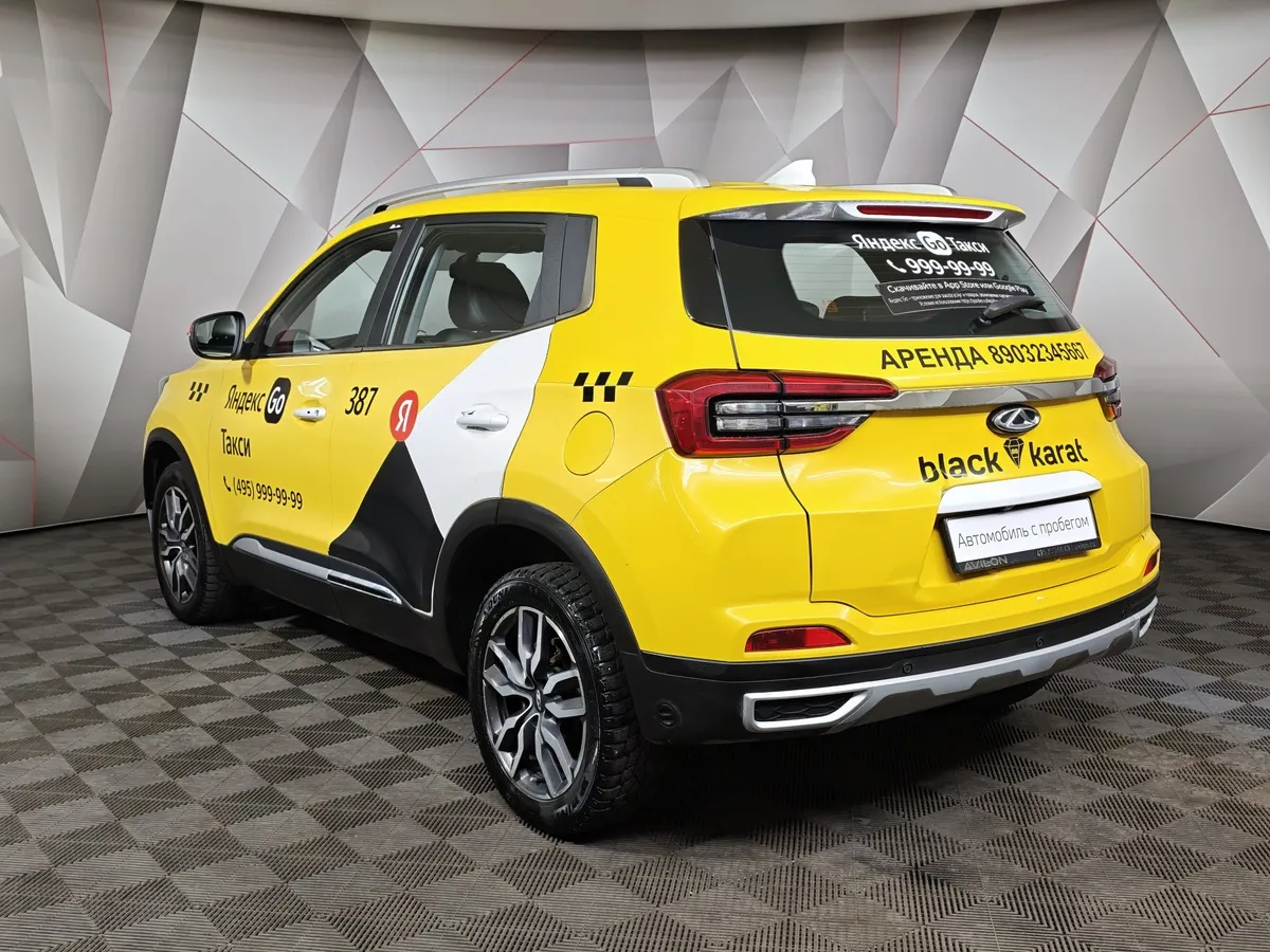 Chery Tiggo 4 1.5T DCT (147 л.с.) Line Желтый в АВИЛОН. Слайд №4