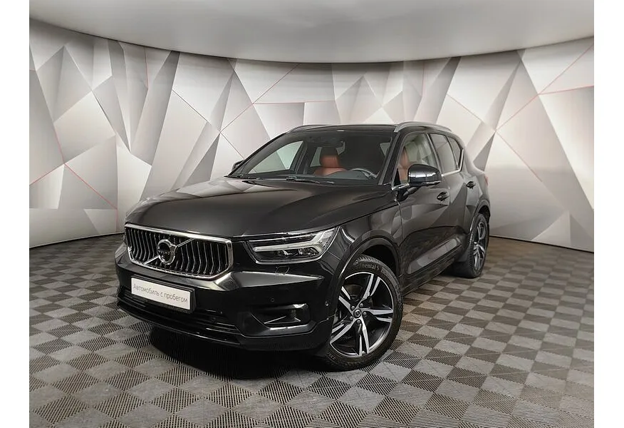 АВИЛОН - Volvo XC40 2.0 D4 Drive-E AT AWD (190 л.с.) Inscription Черный - slide 0