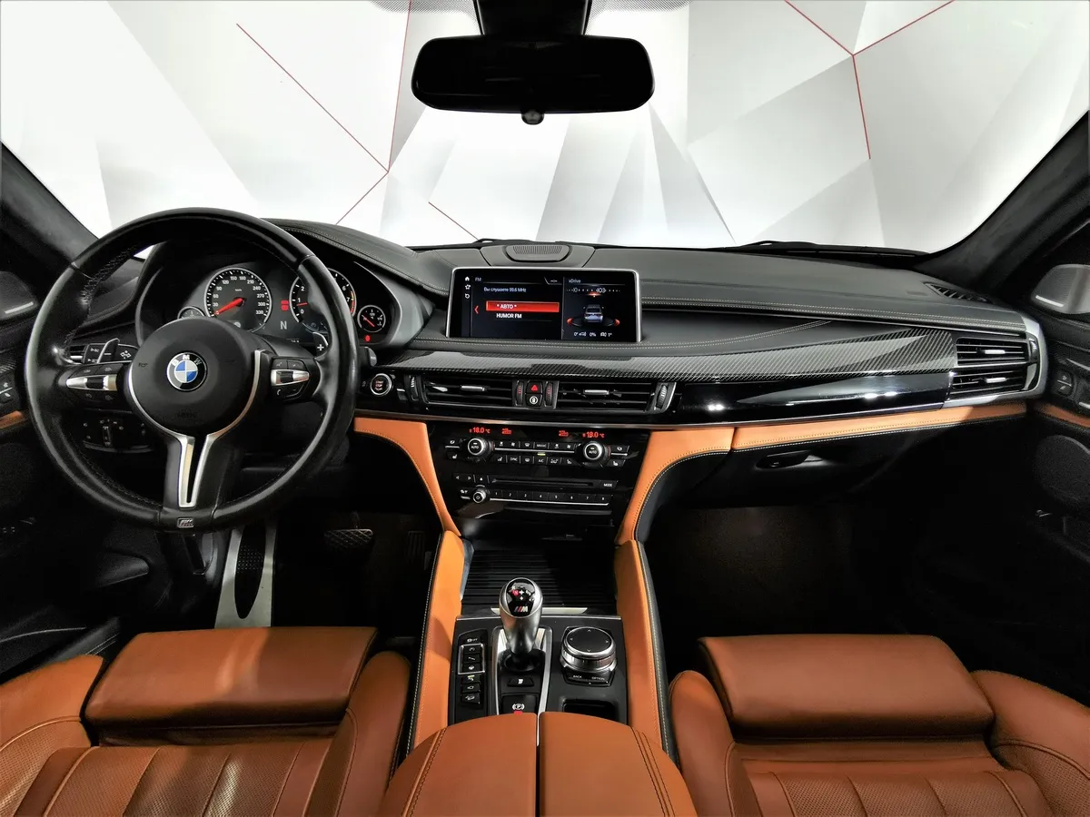 BMW X6 M 4.4 xDrive Steptronic (575 л.с.) Серый в АВИЛОН. Слайд №10