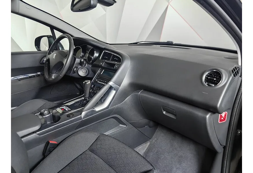 Peugeot 3008 1.6 HDI AMT (120 л.с.) Черный в АВИЛОН. Слайд №12