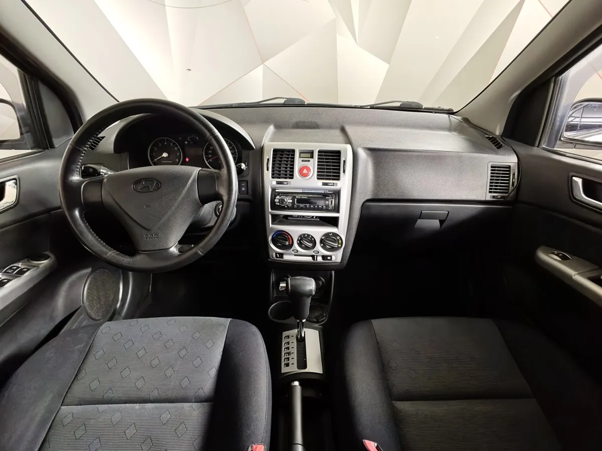 Hyundai Getz 1.6 AT (105 л.с.) Бежевый в АВИЛОН. Слайд №14
