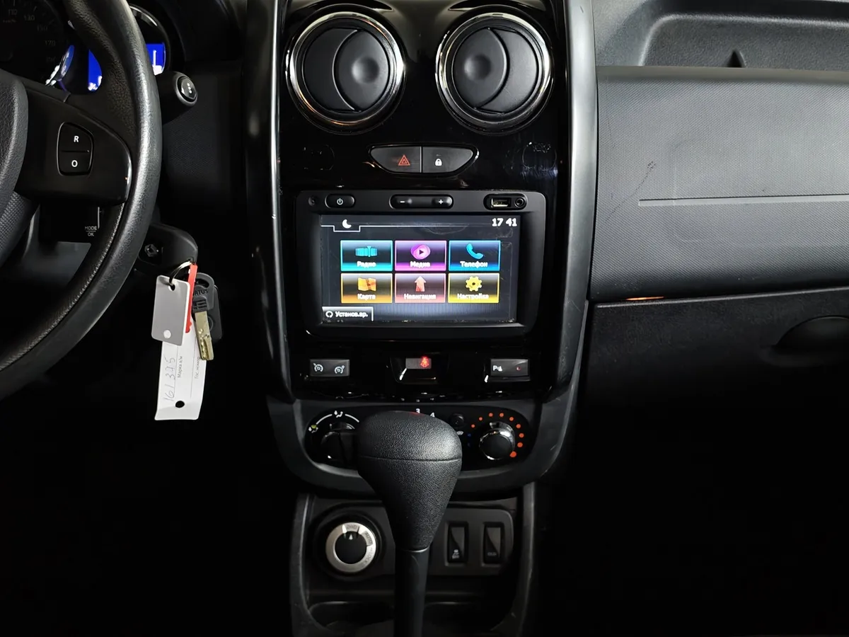 Renault Duster 2.0 AT 4x4 (143 л.с.) Черный в АВИЛОН. Слайд №15