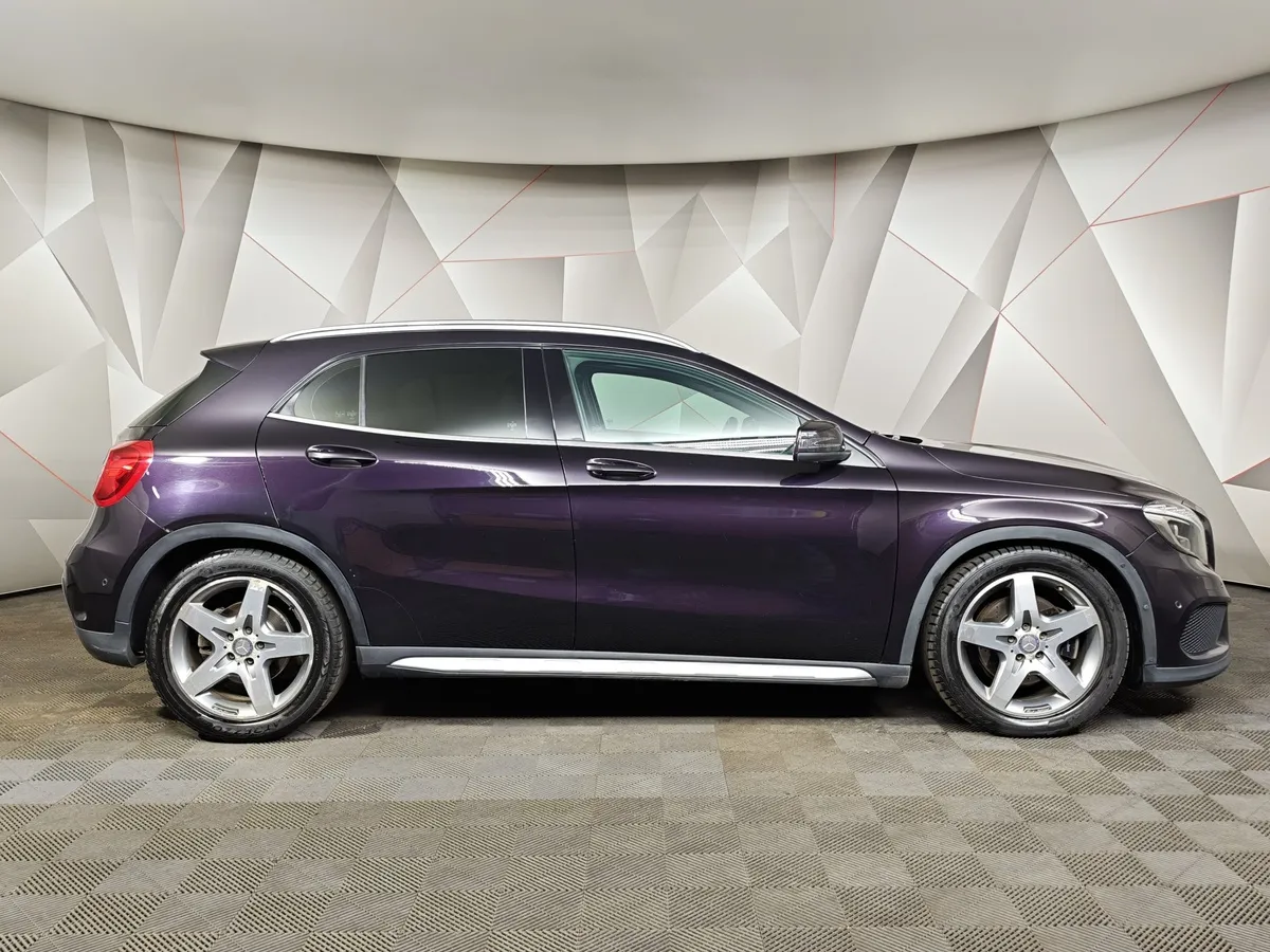 Mercedes-Benz GLA 250 7G-DCT 4MATIC (211 л.с.) Особая серия Фиолетовый в АВИЛОН. Слайд №6