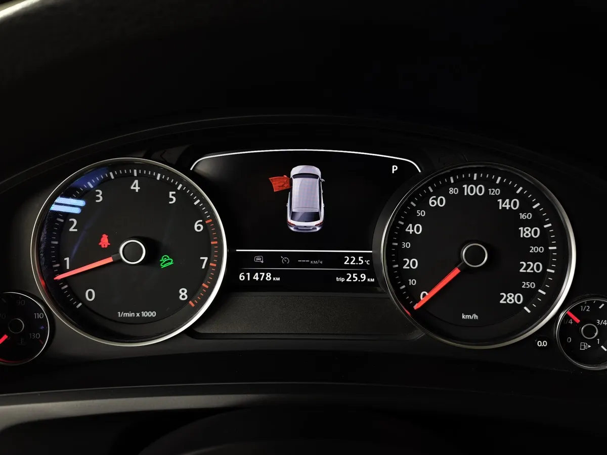 Volkswagen Touareg 2.0 TSI Tiptronic 4Motion (249 л.с.) Exclusive Черный в АВИЛОН. Слайд №18
