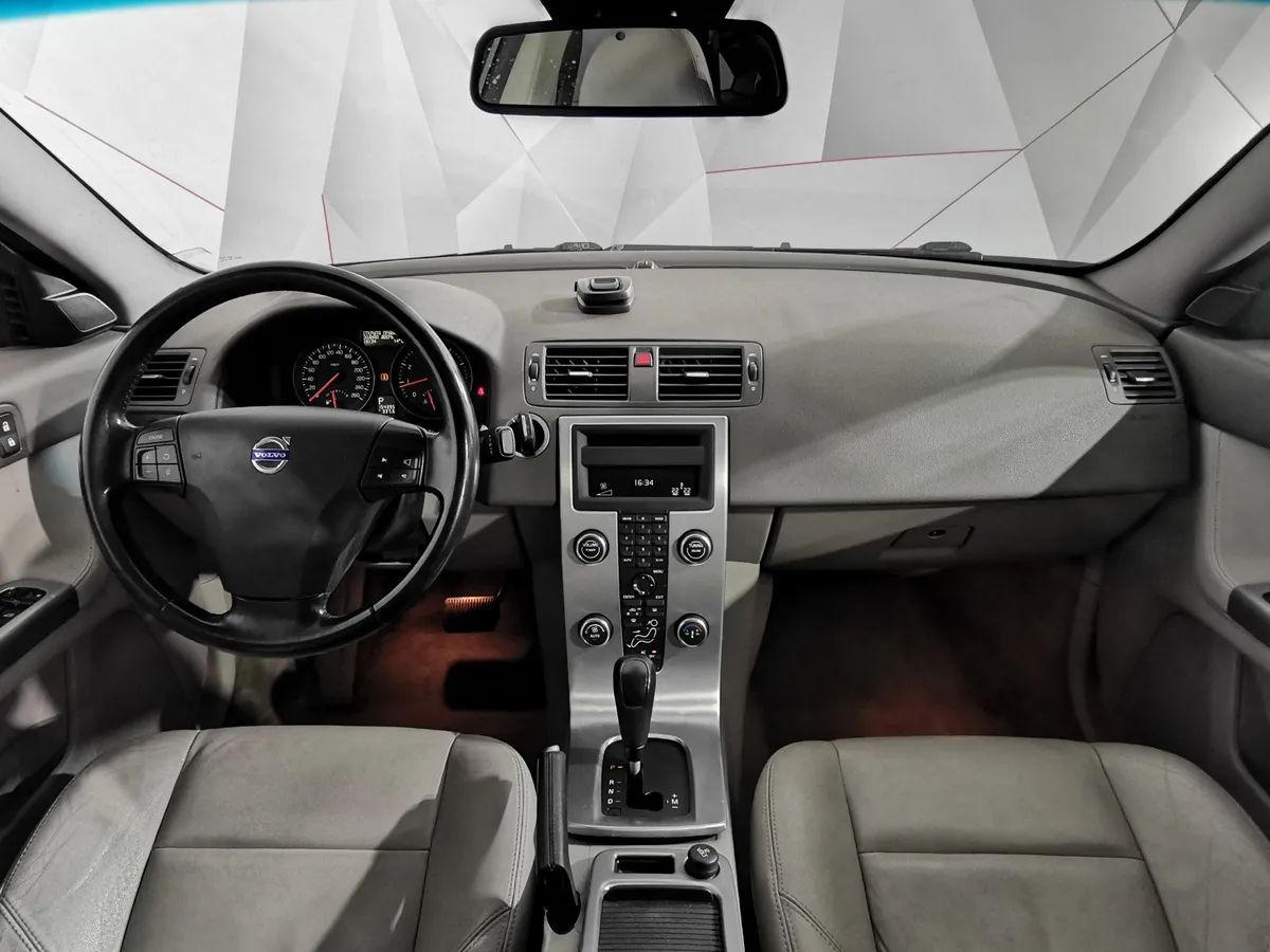 Volvo S40 2.4 Geartronic (140 л.с.) Синий в АВИЛОН. Слайд №13