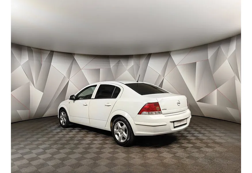 Opel Astra 1.8 AT (140 л.с.) base Белый в АВИЛОН. Слайд №4