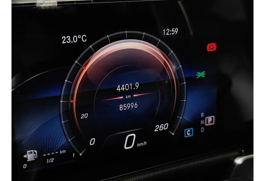 Mercedes-Benz GLB 200 d 8G-DCT 4MATIC (150 л.с.) Progressive Черный в АВИЛОН. Слайд №17