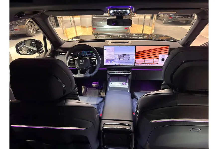 Zeekr 9X 2.0h AT 4WD (1177 л.с.) Ultra Черный в АВИЛОН. Слайд №14