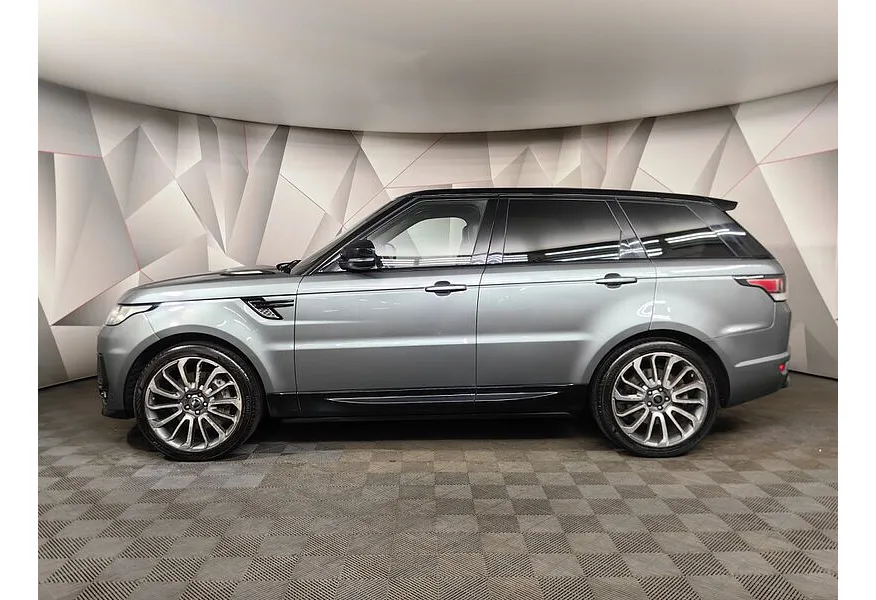 LIVE. Слайд №3