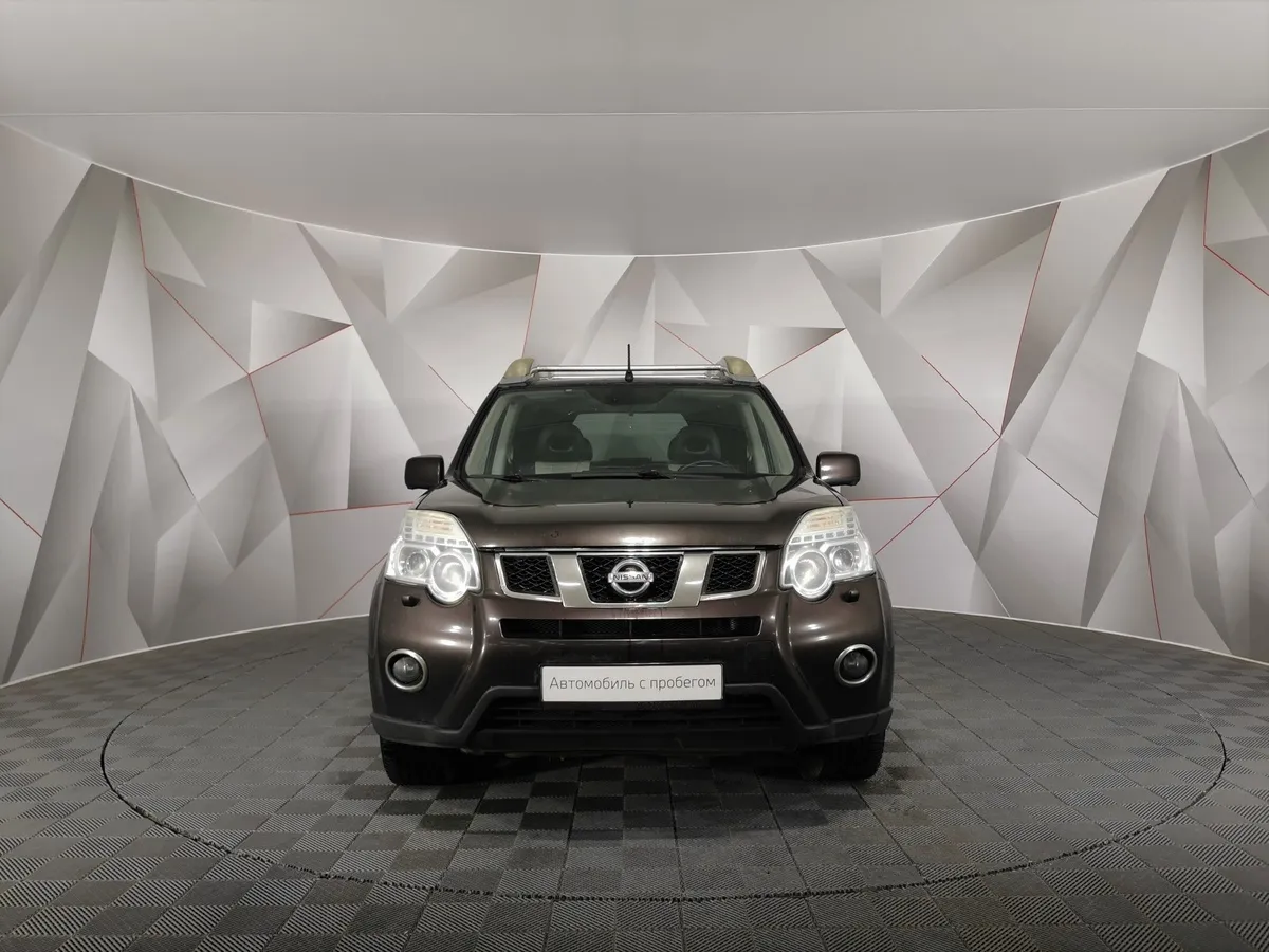 Nissan X-Trail 2.0 CVT AWD (141 л.с.) Красный в АВИЛОН. Слайд №7