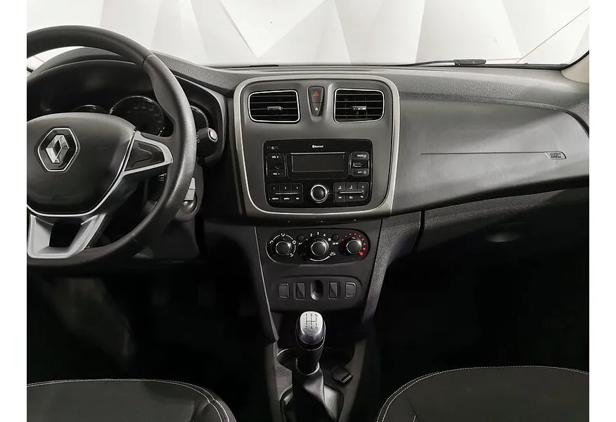 Renault Sandero 1.6 MT (82 л.с.) Stepway Life Серый в АВИЛОН. Слайд №15