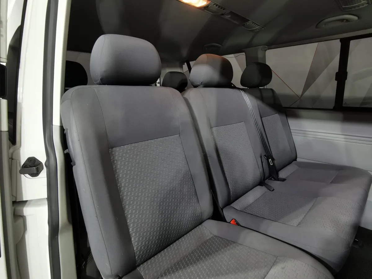 Volkswagen Caravelle 2.0 TDI MT L1 (102 л.с.) Comfortline Белый в АВИЛОН. Слайд №15