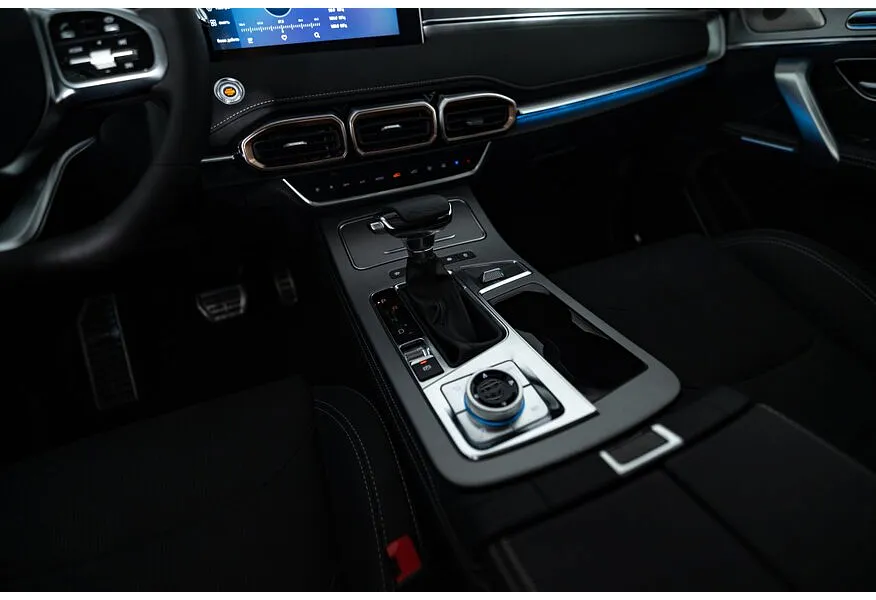 АВИЛОН - JETOUR X70 Plus 1.6 DCT (190 л.с.) Comfort Белый - slide 10