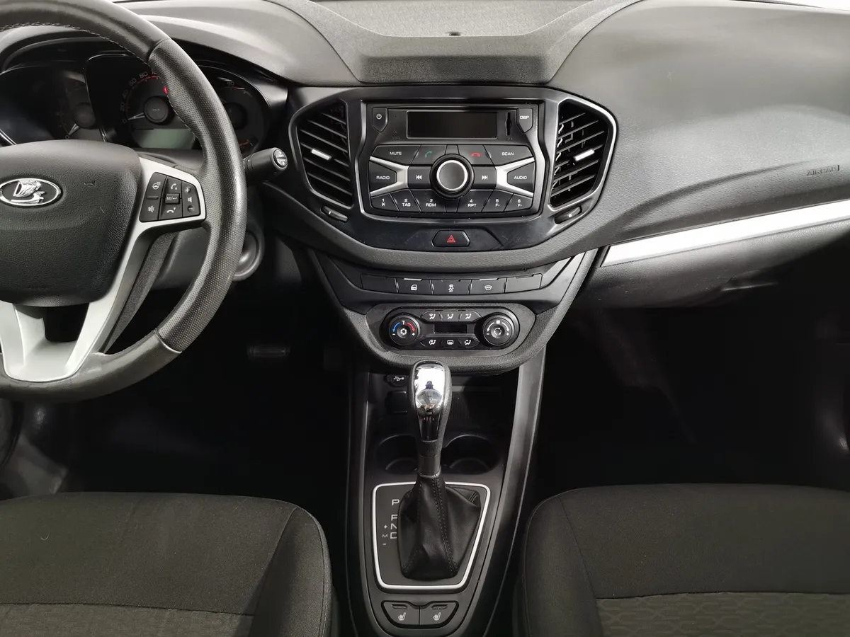ВАЗ (Lada) Vesta 1.6 CVT (113 л.с.) Luxe Multimedia Серый в АВИЛОН. Слайд №14