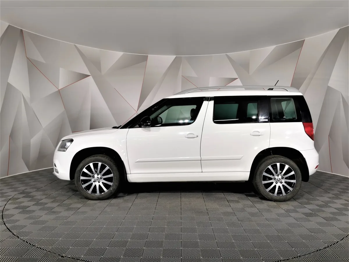 Skoda Yeti 1.6 AT (110 л.с.) Белый в АВИЛОН. Слайд №5