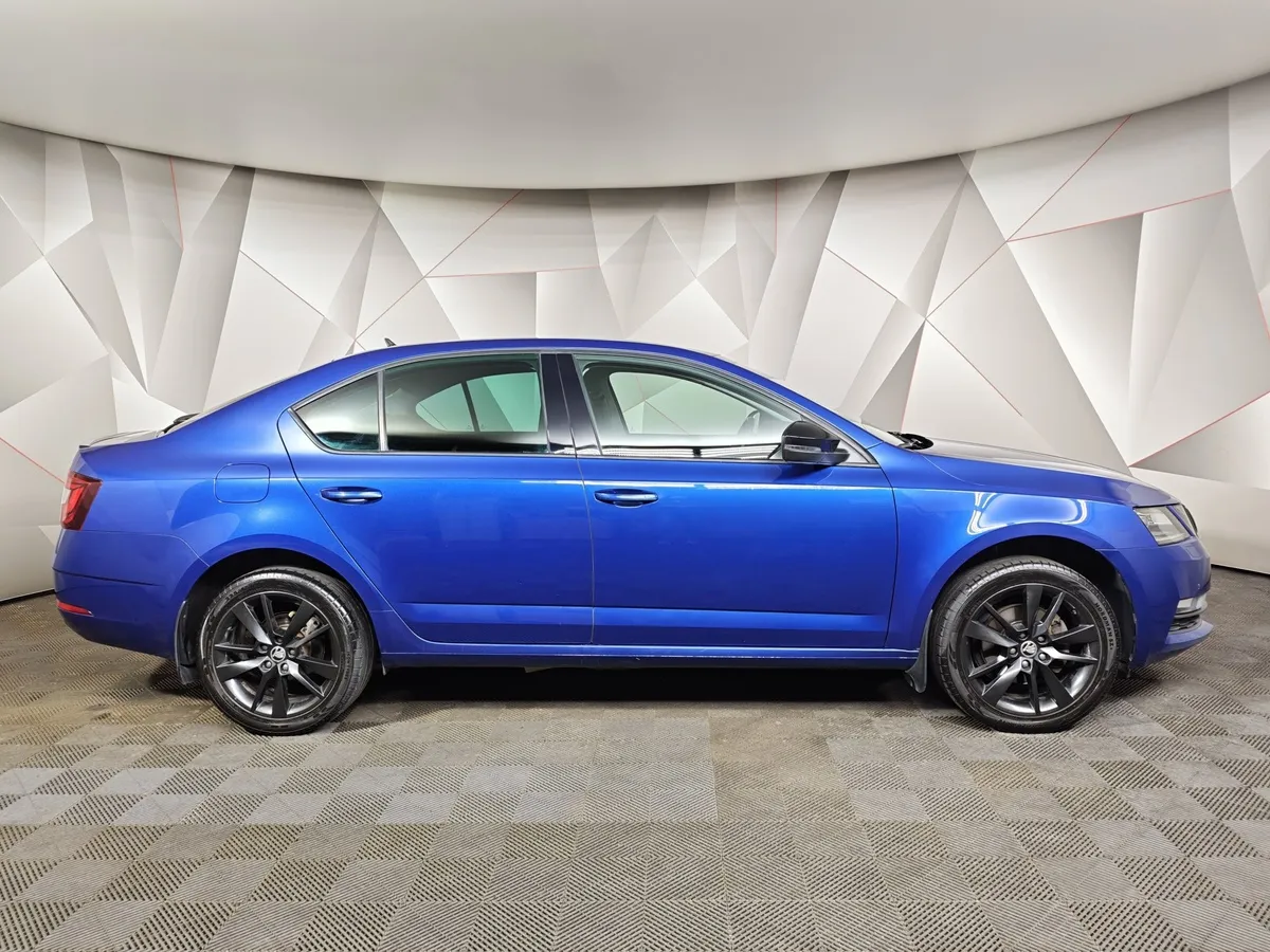 Skoda Octavia 1.6 MPI AT (110 л.с.) Синий в АВИЛОН. Слайд №6