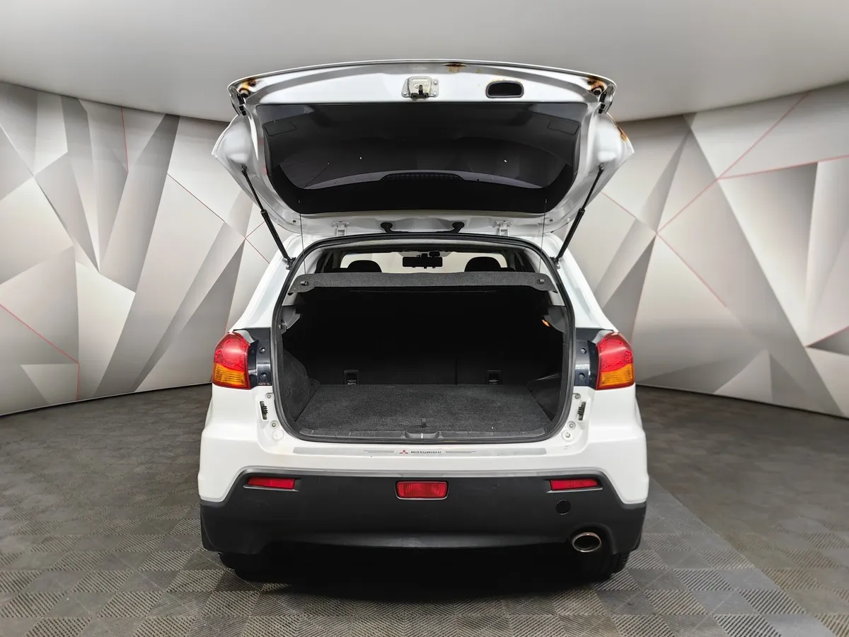 Mitsubishi ASX 1.6 MT 2WD (117 л.с.) Белый в АВИЛОН. Слайд №10