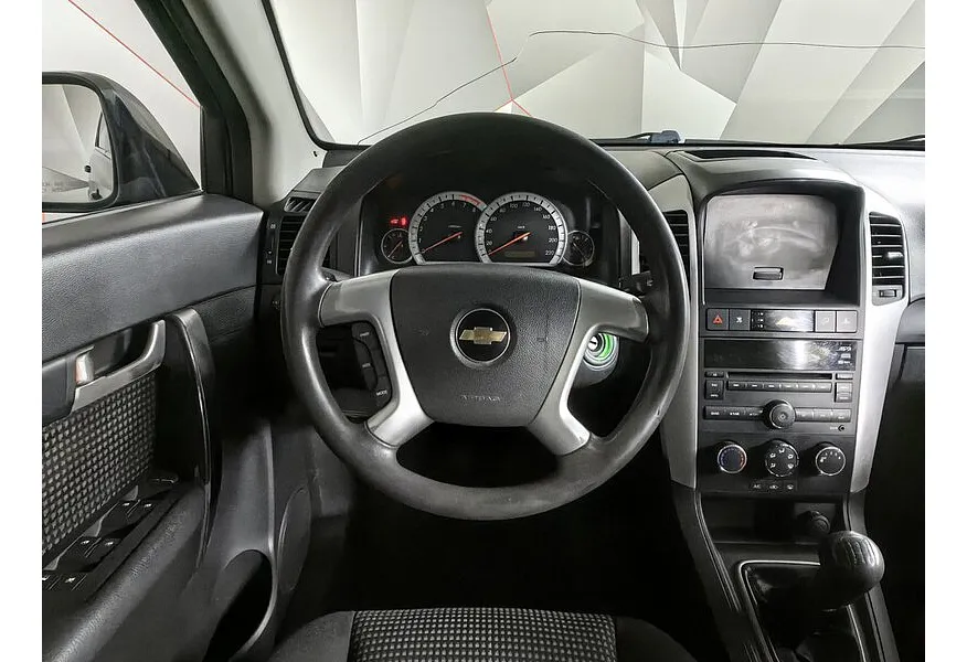 АВИЛОН - Chevrolet Captiva 2.4 AT 5 мест (136 л.с.) Черный - slide 9