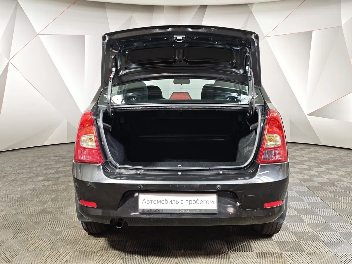 Renault Logan 1.6 AT (102 л.с.) Черный в АВИЛОН. Слайд №12