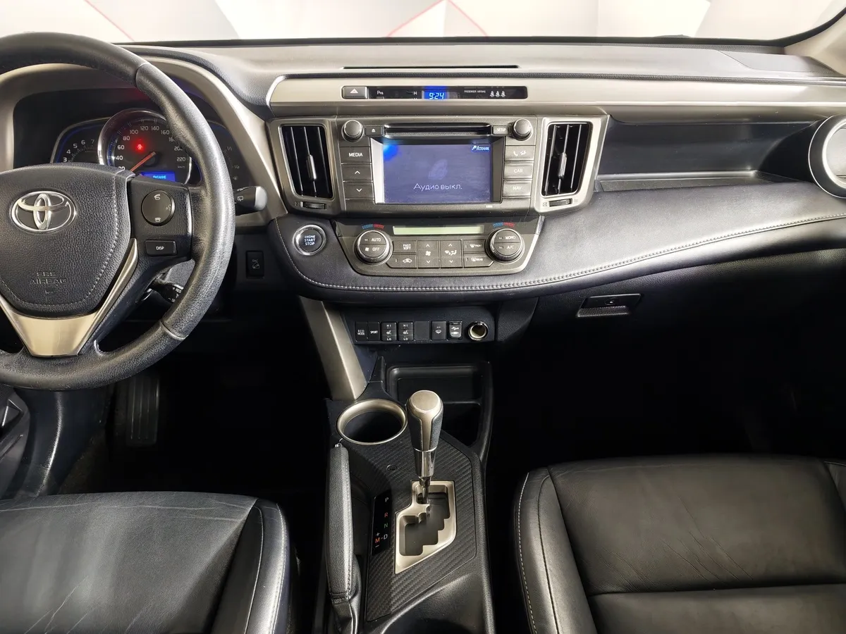Toyota RAV4 2.0 CVT AWD (146 л.с.) Черный в АВИЛОН. Слайд №15