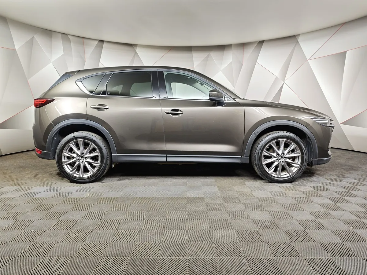 Mazda CX-5 2.5 AT AWD (194 л.с.) Коричневый в АВИЛОН. Слайд №6