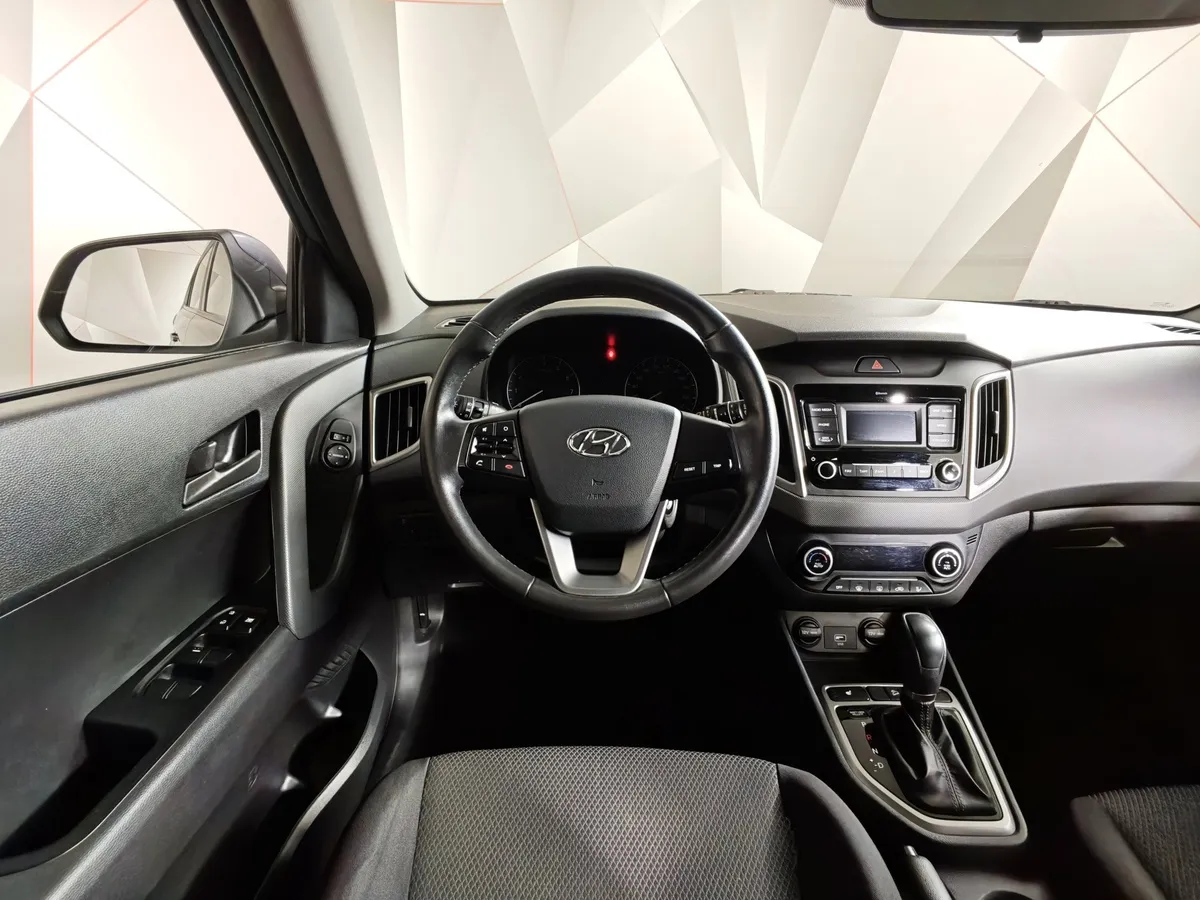 Hyundai Creta 2.0 AT (149 л.с.) Travel + Advanced Серый в АВИЛОН. Слайд №20