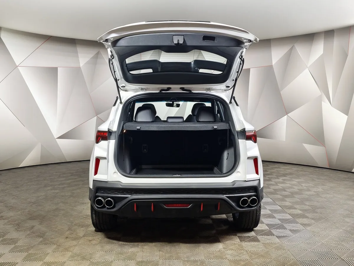 Geely Coolray 1.5T 7DCT 2WD (150 л.с.) Luxury Белый в АВИЛОН. Слайд №12