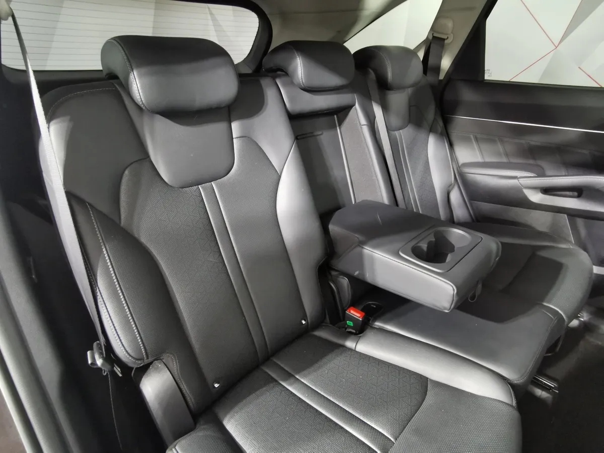 Kia Sorento 2.2 CRDi 4WD DCT (199 л.с.) Luxe Коричневый в АВИЛОН. Слайд №16