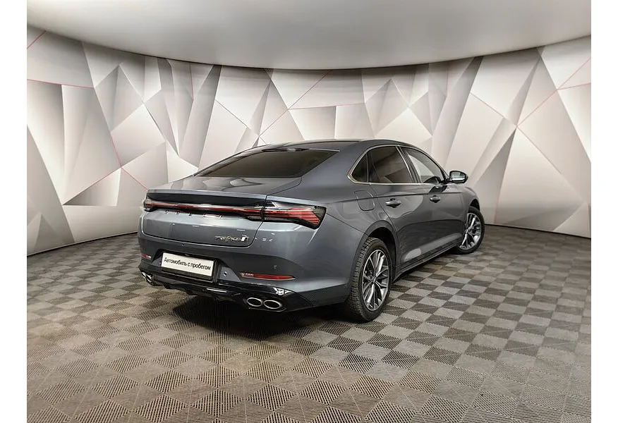 Geely Preface 2.0T 7DCT FWD (200 л.с.) Люкс Серый в АВИЛОН. Слайд №2