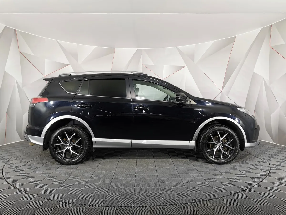 Toyota RAV4 2.0 CVT AWD (146 л.с.) Классик Черный в АВИЛОН. Слайд №6
