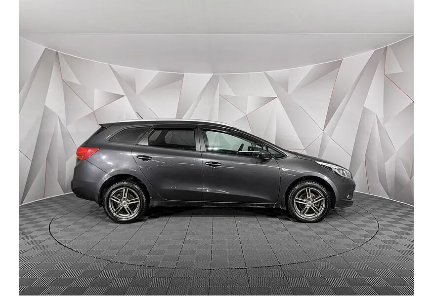 Kia Ceed 1.6 AT (130 л.с.) Classic Серый в АВИЛОН. Слайд №6