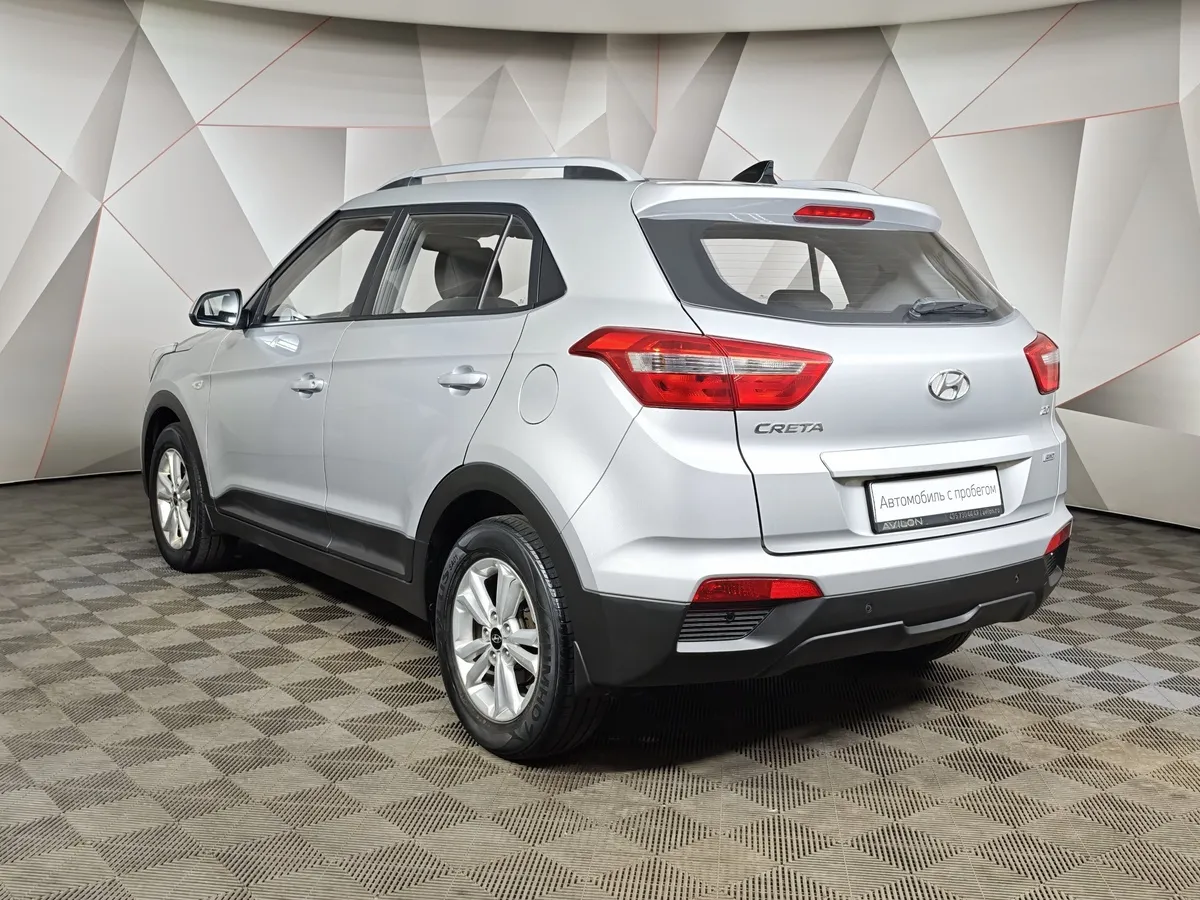 Hyundai Creta 2.0 AT AWD (149 л.с.) Comfort Plus Серебристый в АВИЛОН. Слайд №4