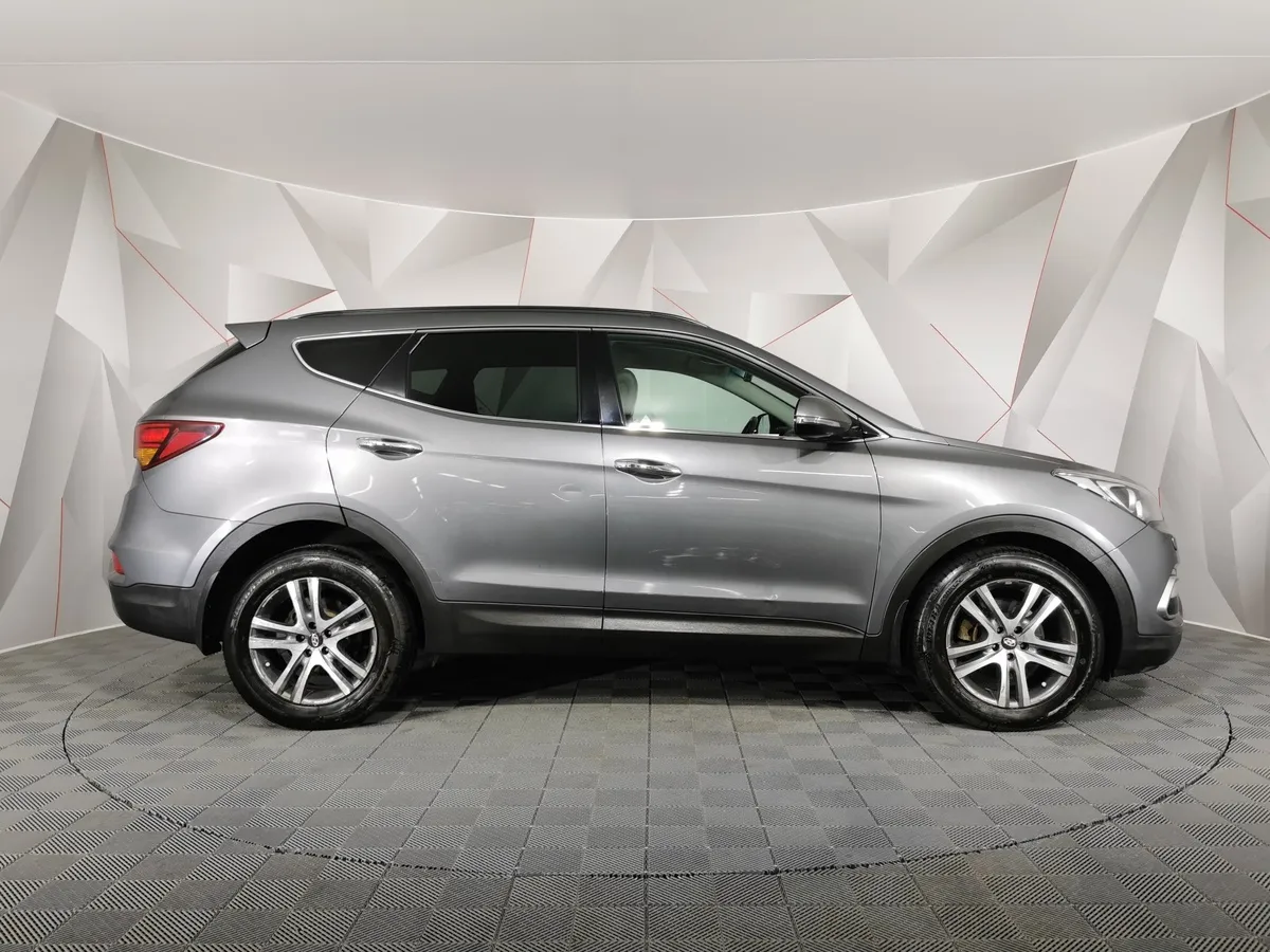 Hyundai Santa Fe 2.2 CRDi AT 4WD (197 л.с.) High-tech Серый в АВИЛОН. Слайд №6