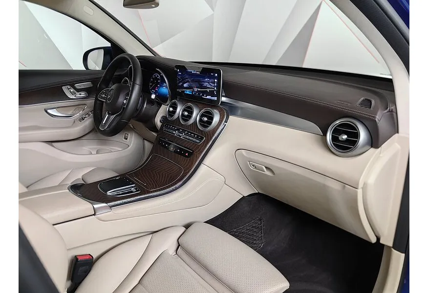 Mercedes-Benz GLC Купе 300 9G-TRONIC 4MATIC (245 л.с.) Sport Синий в АВИЛОН. Слайд №13