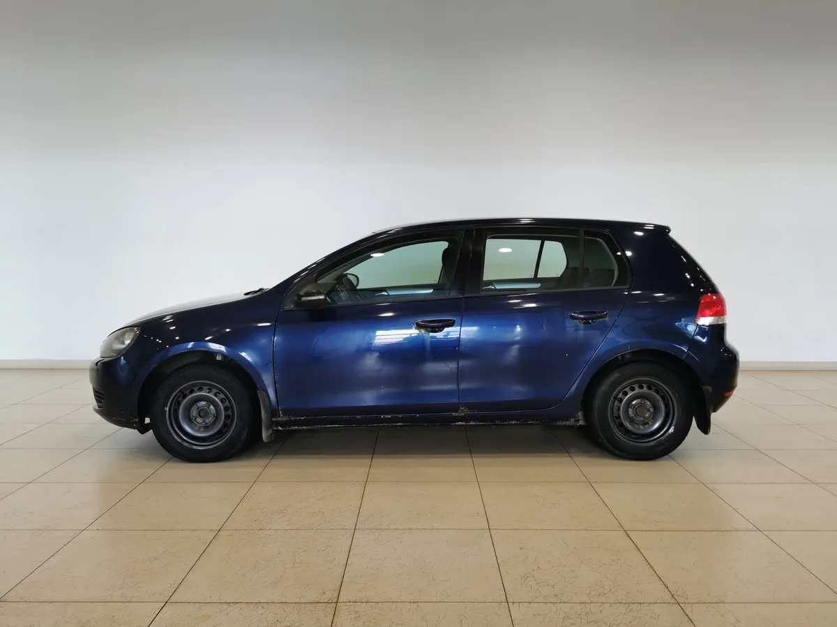 Volkswagen Golf 1.2 TSI MT (85 л.с.) Trendline Синий в АВИЛОН. Слайд №5