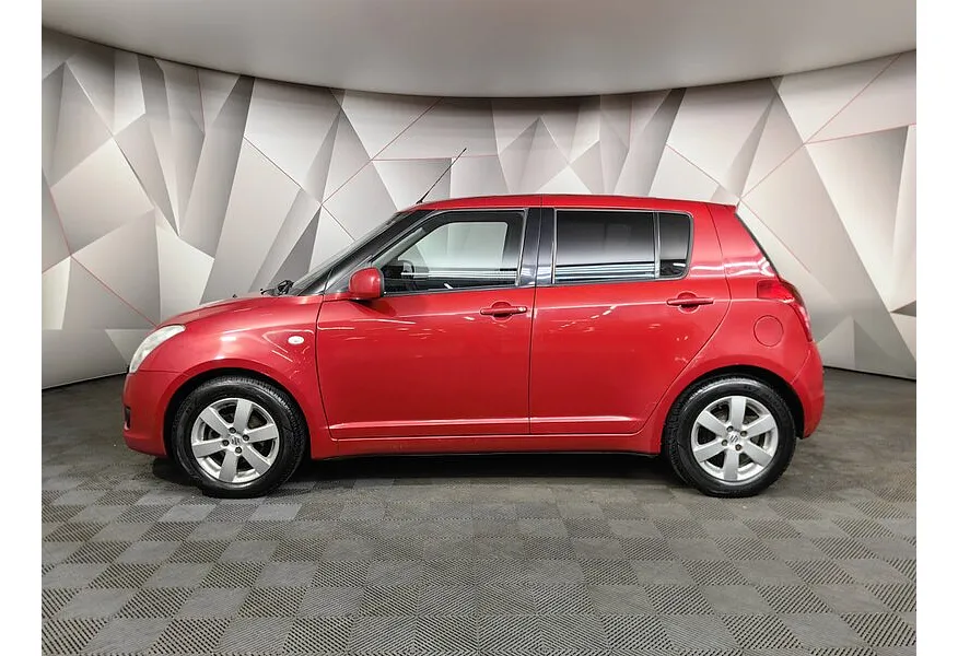 LIVE. Слайд №3