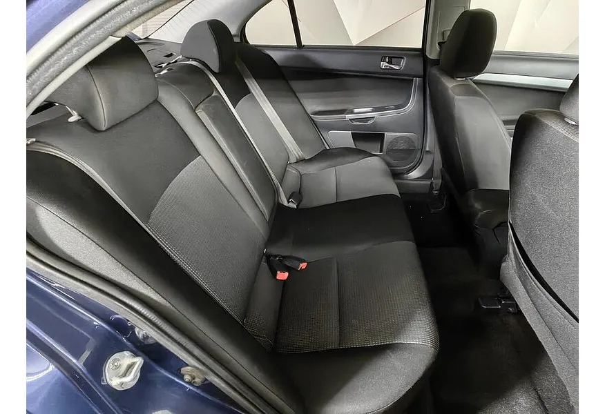 Mitsubishi Lancer 1.8 CVT (143 л.с.) Синий в АВИЛОН. Слайд №14 Mitsubishi Lancer 1.8 CVT (143 л.с.) Синий в АВИЛОН. Слайд №14