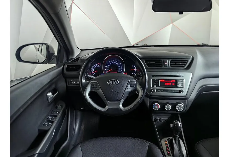 Kia Rio 1.6 AT (123 л.с.) Luxe Серебристый в АВИЛОН. Слайд №20