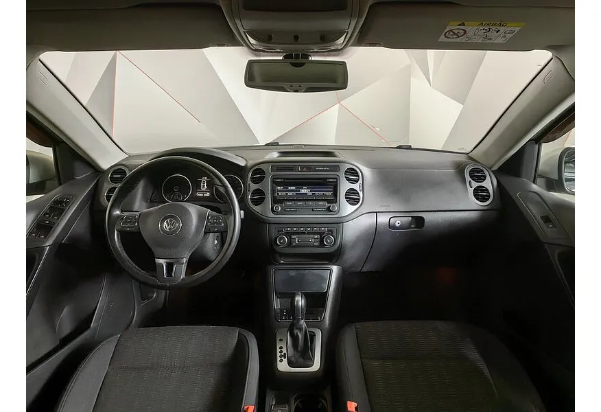 Volkswagen Tiguan 1.4 TSI BlueMotion DSG (150 л.с.) Желтый в АВИЛОН. Слайд №13